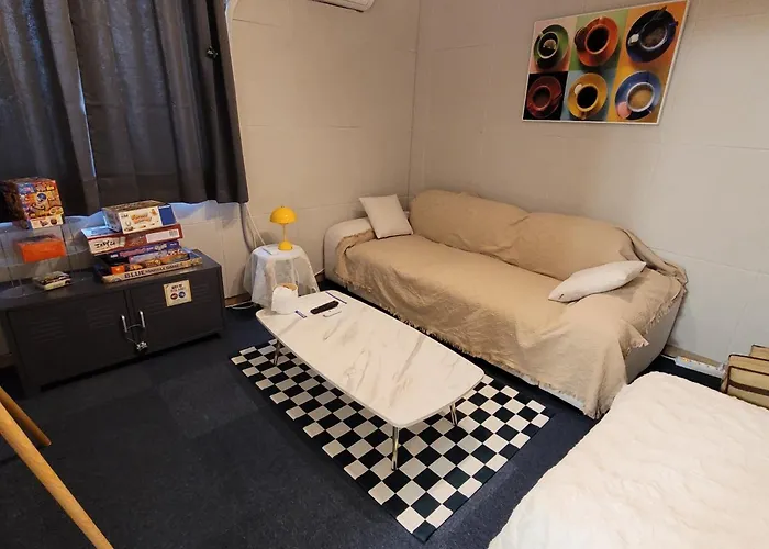 Apartment Jung - 1min To Sinjeong Station